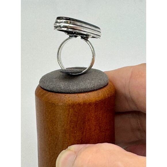 Falcons Eye Stone Estate Ring .925 Stone Sz 6 - 9.30 Grams - 1 3/4" - Picture 4 of 4